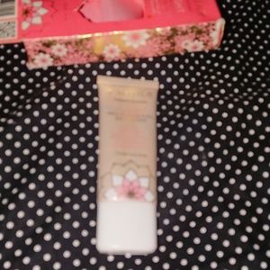 All in one bare skin tint